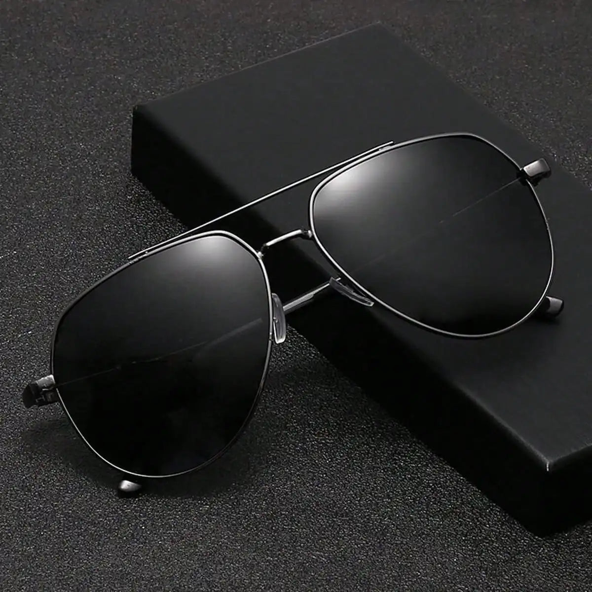 Men's polarized sunglasses