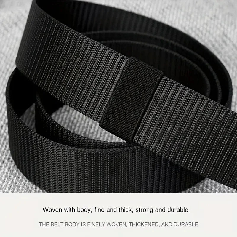 Men's belts with automatic metal buckle.